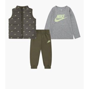 Nike Kids Matching Set in Gray and Olive